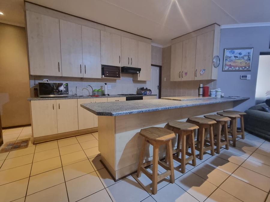3 Bedroom Property for Sale in Hillcrest Northern Cape
